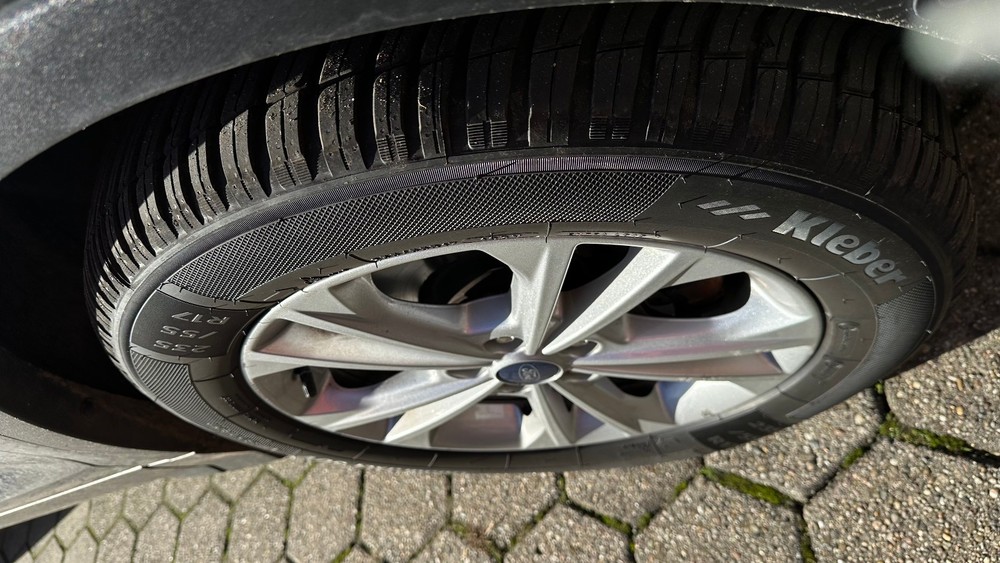 Ford Kuga 95.000 km 17.500 &euro; Greven 48268