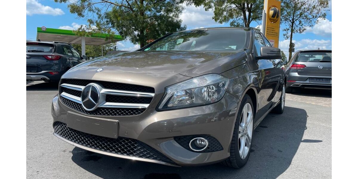 Mercedes-Benz A 180 150.393 km 8.500 &euro; Everswinkel 48351