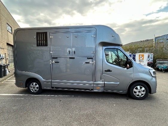 Renault Master 24.000 km 63.000 &euro; Telgte 48291