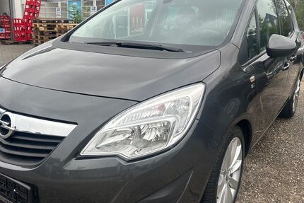 Opel Meriva 61.000 km 6.990 &euro; Münster 48157