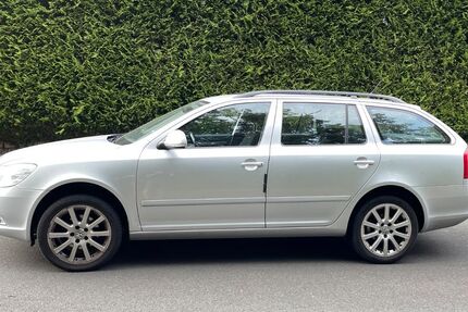 Skoda Octavia 299.000 km 950 &euro; Münster 48163