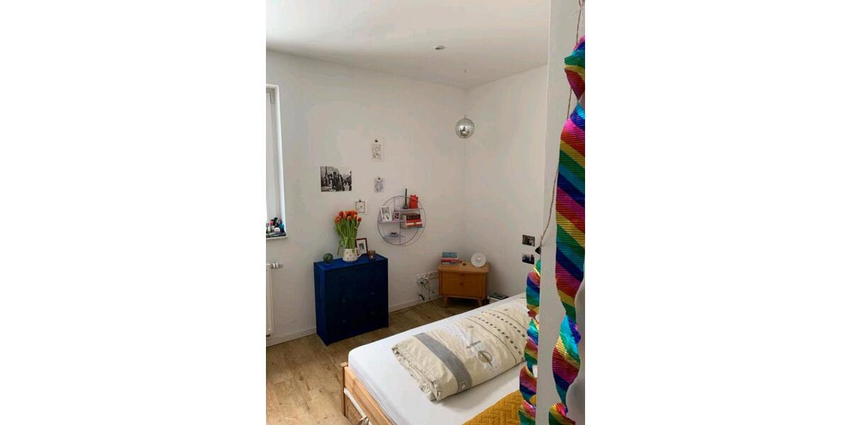 Etagenwohnung Münster Mitte-Nordost - 4 Zimmer, 90 m&sup2;, 465&euro; | Angebot:26583077
