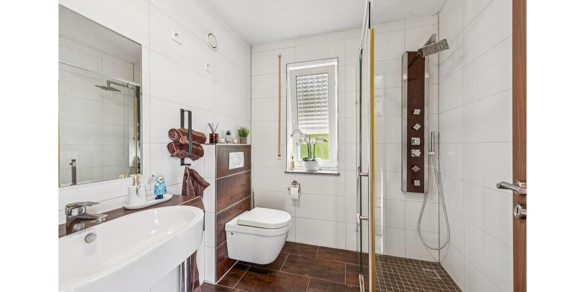 Einfamilienhaus Lengerich - 7 Zimmer, 204 m&sup2;, 530.000&euro; | Angebot:26544712