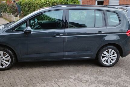 VW Touran 153.000 km 14.500 &euro; Emsdetten 48282