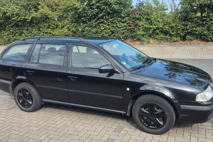 Skoda Octavia 120.000 km 2.900 &euro; Münster 48163