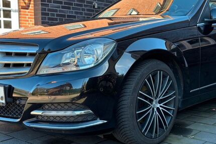 Mercedes-Benz C 220 144.000 km 11.950 &euro; Rosendahl 48720