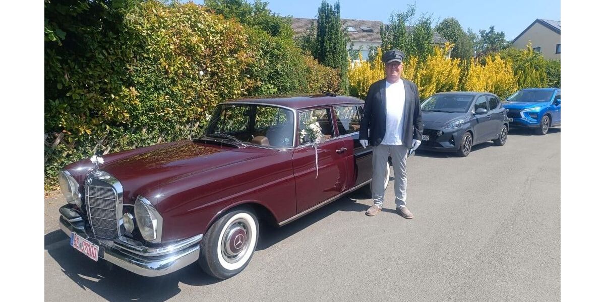 Mercedes-Benz 230 99.999 km 22.900 &euro; Ahlen 59229