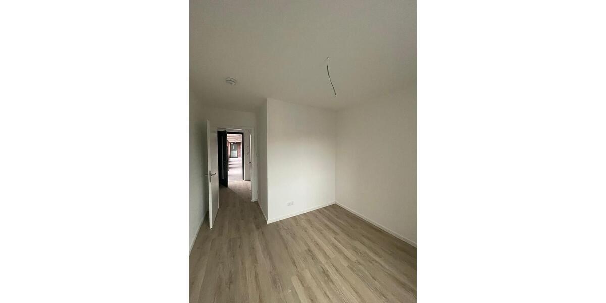 Dachgeschoßwohnung Münster Münster-Ost - 4 Zimmer, 93 m&sup2;, 1.298&euro; | Angebot:26532544