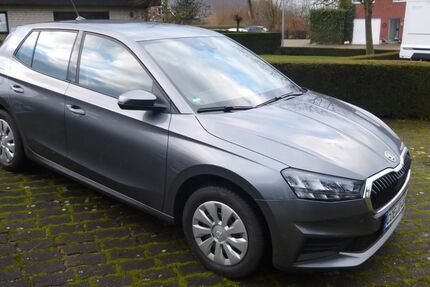 Skoda Fabia 20.000 km 15.500 &euro; Dülmen/OT Hiddingsel 48249