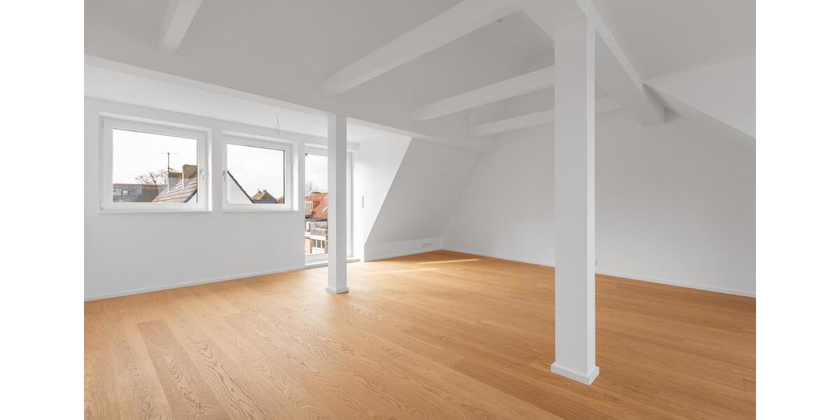 Dachgeschoßwohnung Münster Mitte-Nordost - 4 Zimmer, 137 m&sup2;, 2.800&euro; | Angebot:24397717