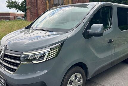 Renault Trafic 175.000 km 25.900 &euro; Warendorf 48231