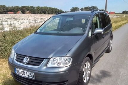 VW Touran 210.000 km 3.750 &euro; Glandorf 49219