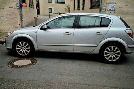 Opel Astra 83.500 km 3.300 &euro; Münster 48157