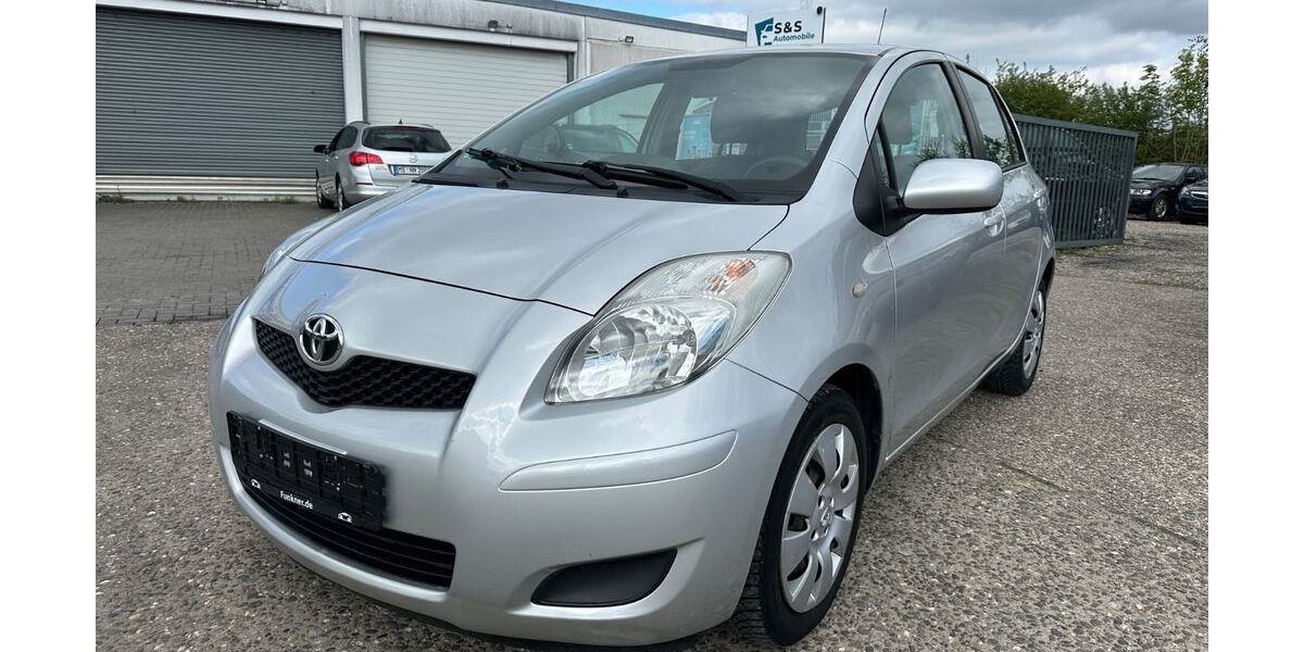 Toyota Yaris 144.000 km 3.990 &euro; Münster 48157