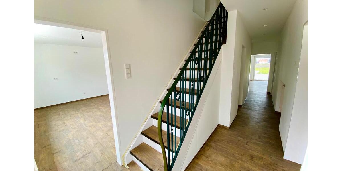 Einfamilienhaus Warendorf - 7 Zimmer, 198 m&sup2;, 2.400&euro; | Angebot:24786242