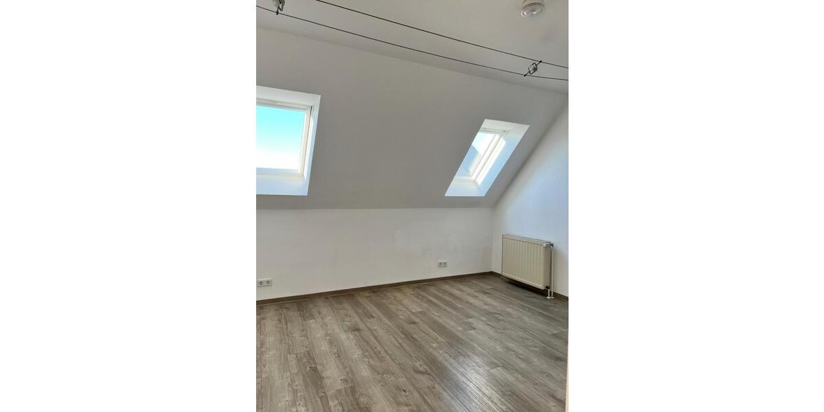 Dachgeschoßwohnung Warendorf - 2 Zimmer, 88 m&sup2;, 710&euro; | Angebot:25220379