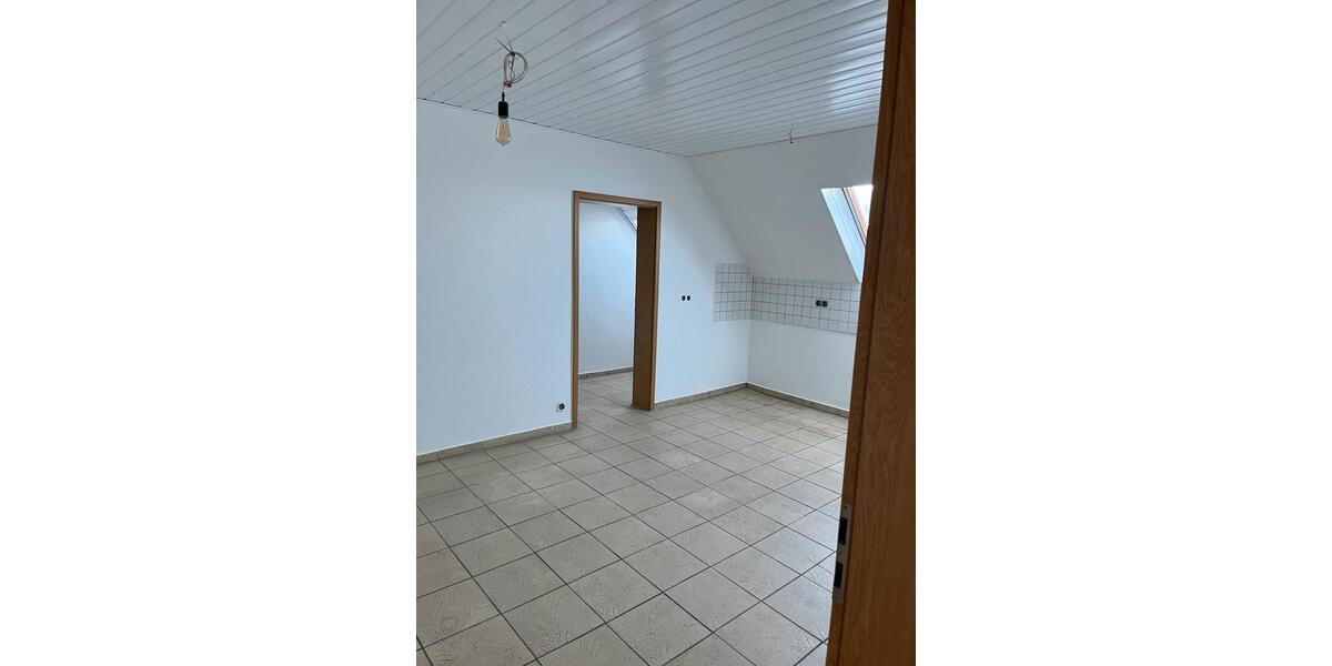 Dachgeschoßwohnung Ostbevern - 3 Zimmer, 850&euro; | Angebot:23687592