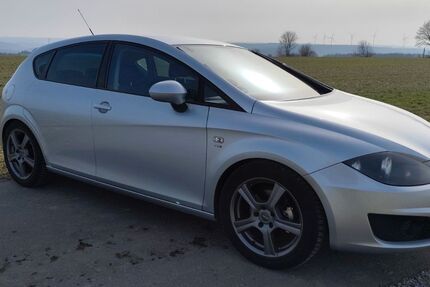 Seat Leon 166.298 km 6.899 &euro; Altenberge 48341