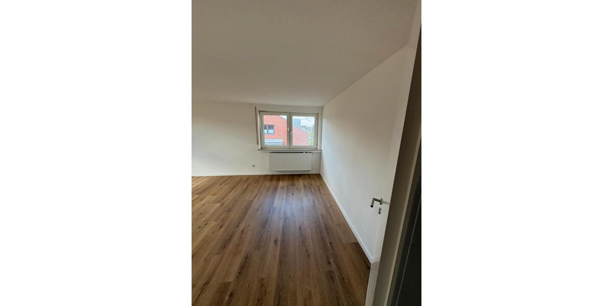 Dachgeschoßwohnung Münster Berg Fidel - 2 Zimmer, 74 m&sup2;, 1.000&euro; | Angebot:26613525