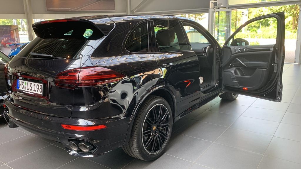 Porsche Cayenne 148.000 km 42.500 &euro; Münster 48147