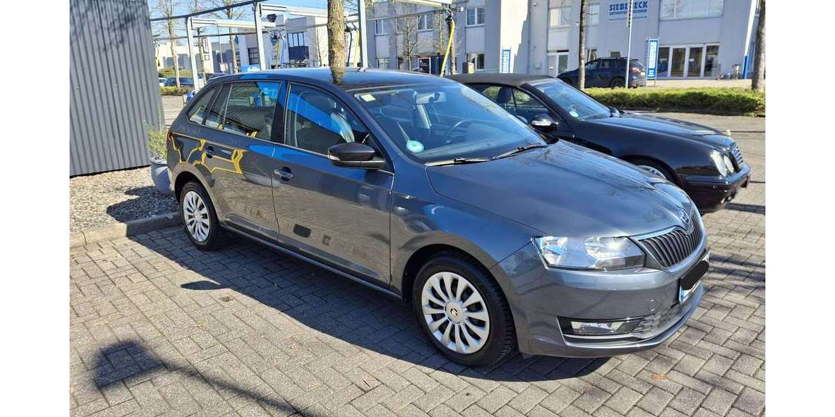 Skoda Rapid/Spaceback 124.300 km 8.400 &euro; Münster, Stadt 48145