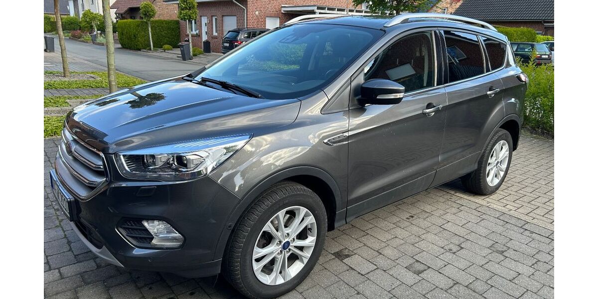 Ford Kuga 104.100 km 15.500 &euro; Ostbevern 48346