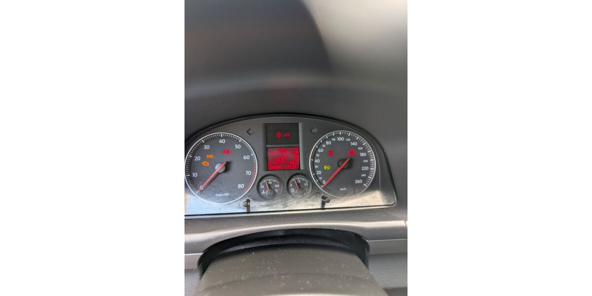 VW Touran 205.900 km 2.299 &euro; Lengerich 49525