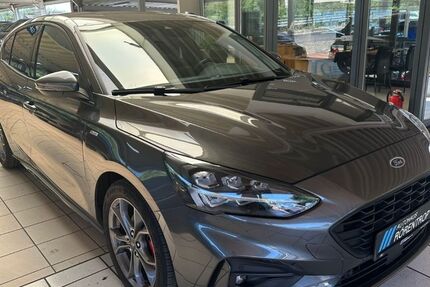 Ford Focus 40.600 km 16.975 &euro; Münster 48153
