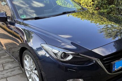 Mazda 3 92.900 km 9.980 &euro; Telgte 48291