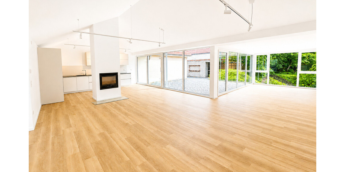 Exklusive kernsanierte Loftwohnung im Erstbezug mit Privatteich & Panorama-Glasfront - Erdgeschoßwohnung Münster / Albachten Albachten | Angebot:26621543
