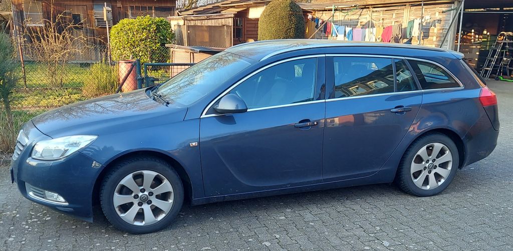 Opel Insignia 179.000 km 4.049 &euro; Senden 48308