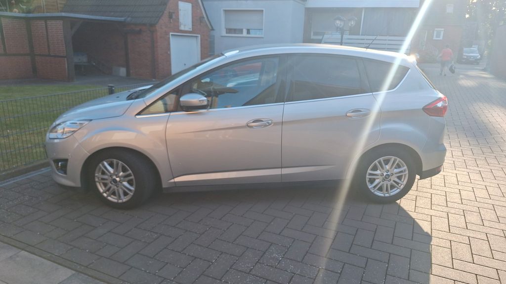 Ford C-Max 64.500 km 8.800 &euro; Münster 48159