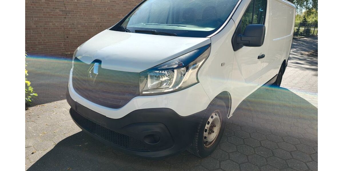 Renault Trafic 124.000 km 10.500 &euro; Glandorf 49219
