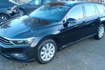 VW Passat Variant 63.500 km 25.599 &euro; Rosendahl 48720