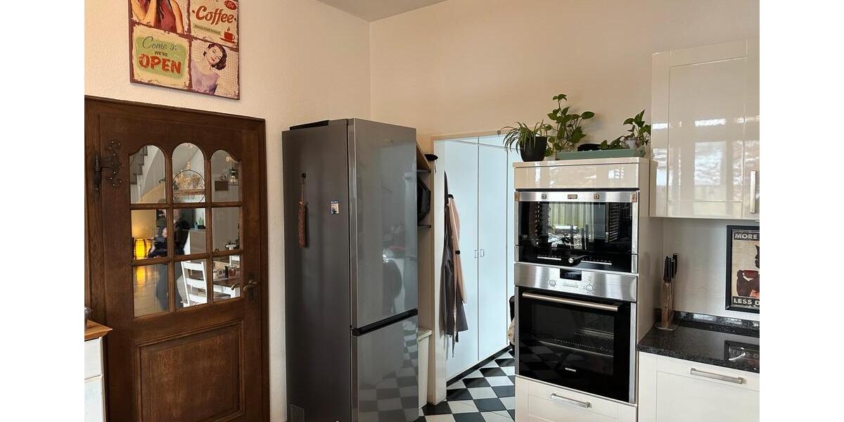 Etagenwohnung Münster Münster-Ost - 4 Zimmer, 169 m&sup2;, 1.450&euro; | Angebot:25894329