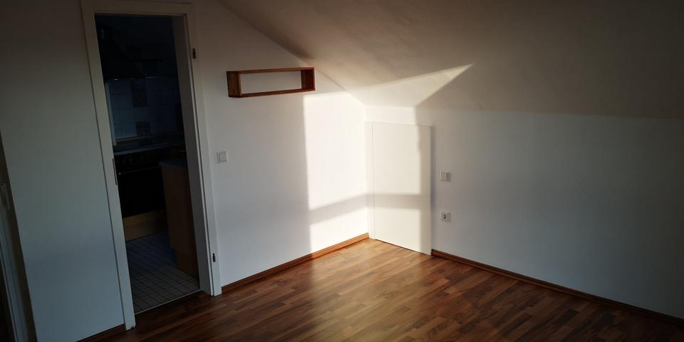 Dachgeschoßwohnung Drensteinfurt - 2 Zimmer, 40 m&sup2;, 440&euro; | Angebot:25106552