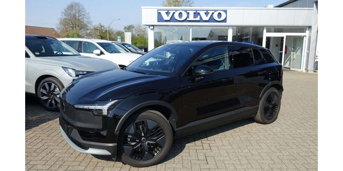 Volvo EX30 1.765 km 41.700 &euro; Warendorf 48231