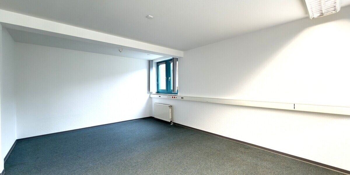 Helle und großzügige Büro-Praxisfläche in Münster-Nord! - Gewerbeobjekt Münster Coerde | Angebot:23721398