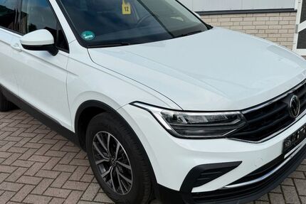 VW Tiguan 236.541 km 15.490 &euro; Ostbevern 48346