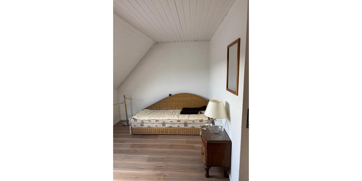 Dachgeschoßwohnung Münster Münster-West - 1 Zimmer, 25 m&sup2;, 580&euro; | Angebot:26164517
