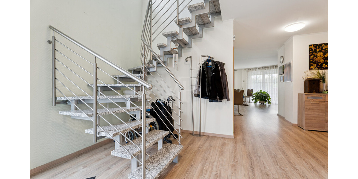Viel Platz, viele Möglichkeiten – Gepflegtes Wohnhaus mit flexibler Nutzung - Einfamilienhaus Greven Greven | Angebot:26528669