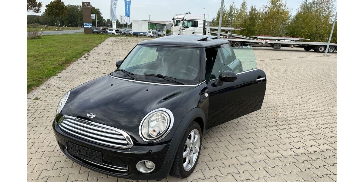 Mini ONE 172.500 km 4.199 &euro; Nienberge 48161