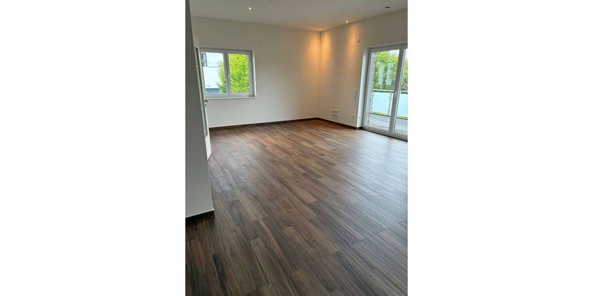 Etagenwohnung Nordwalde - 3 Zimmer, 100 m&sup2;, 1.000&euro; | Angebot:26657014