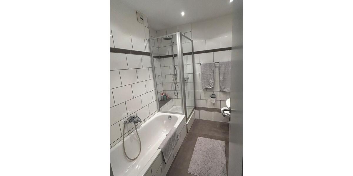 Dachgeschoßwohnung Ahlen - 3 Zimmer, 87 m&sup2;, 826&euro; | Angebot:25803668