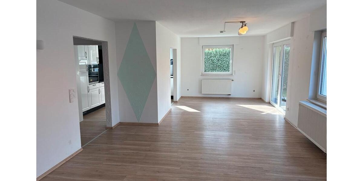 Erdgeschoßwohnung Warendorf - 5 Zimmer, 126 m&sup2;, 379.000&euro; | Angebot:25713580