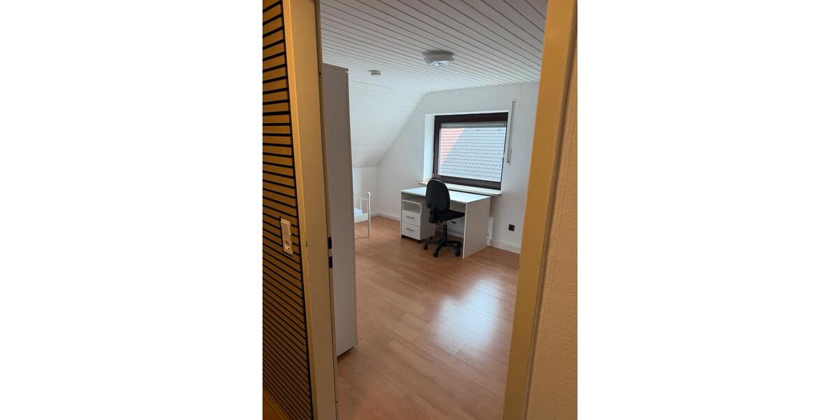 Dachgeschoßwohnung Billerbeck - 3 Zimmer, 65 m&sup2;, 790&euro; | Angebot:25612875