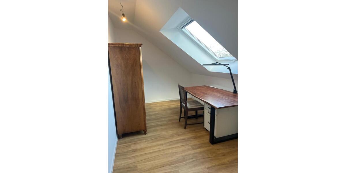 Dachgeschoßwohnung Drensteinfurt - 3 Zimmer, 95 m&sup2;, 1.200&euro; | Angebot:25616660