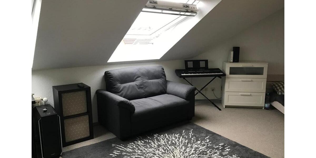 Dachgeschoßwohnung Münster Gievenbeck - 1 Zimmer, 23 m&sup2;, 334&euro; | Angebot:25870115