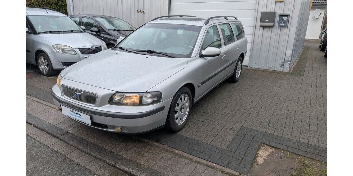 Volvo V70 220.000 km 2.650 &euro; Münster 48157