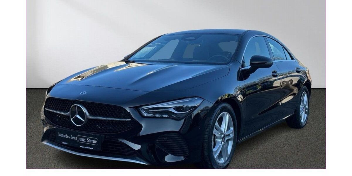 Mercedes-Benz CLA 180 11.361 km 30.970 &euro; Ahlen 59229